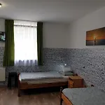 Kid Familia Panzio Bed and Breakfast