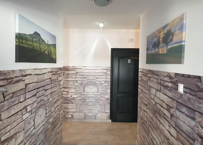 Bed & Breakfast Kid Familia Panzio